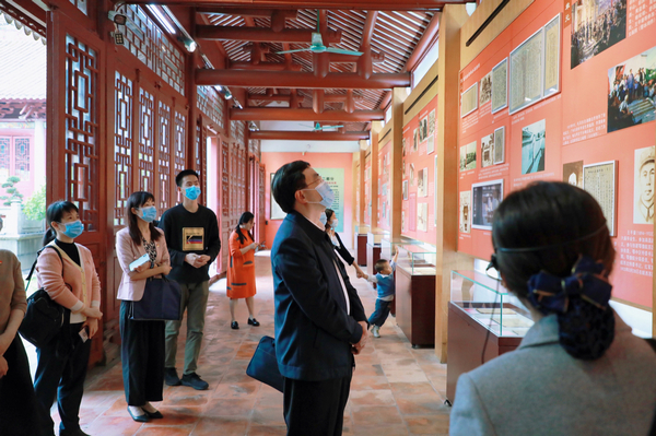 nEO_IMG_p1-陈旭东参加省委依法治省办秘书处党支部学党史主题活动 .jpg