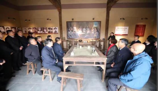 微信图片_20201119093238.jpg 微信图片_20201119093238.jpg