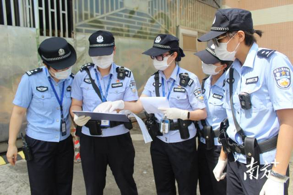 nEO_IMG_p8-全国五一巾帼标兵杨晓蕾:艾滋病戒毒人员叫她“杨妈妈”_南方plus_南方_ .jpg