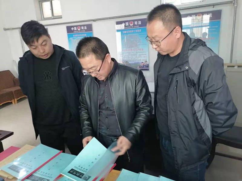 武威市民勤县司法局调研组调研指导基层司法所工作1.jpg