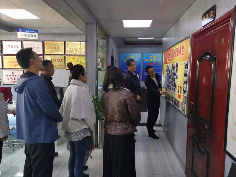 跟班先进找差距:见贤思齐 与身边榜样同行1.jpg 跟班先进找差距:见贤思齐 与身边榜样同行1.jpg