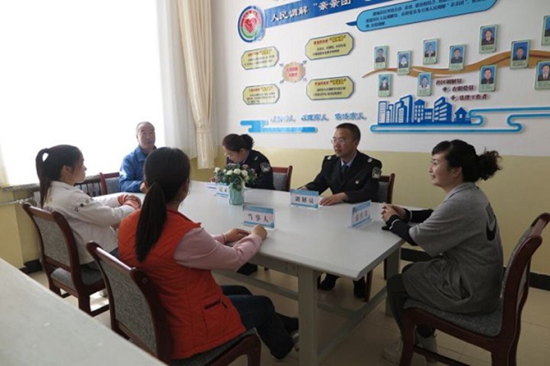 张掖市肃南县打造“人民调解+”模式助力乡村振兴1.jpg 张掖市肃南县打造“人民调解+”模式助力乡村振兴1.jpg