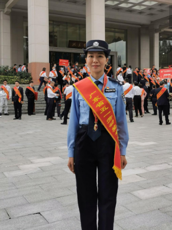 nEO_IMG_p1-身边的力量 _ 李志:从警20载,改造好一个女犯足以影响三代人.jpg