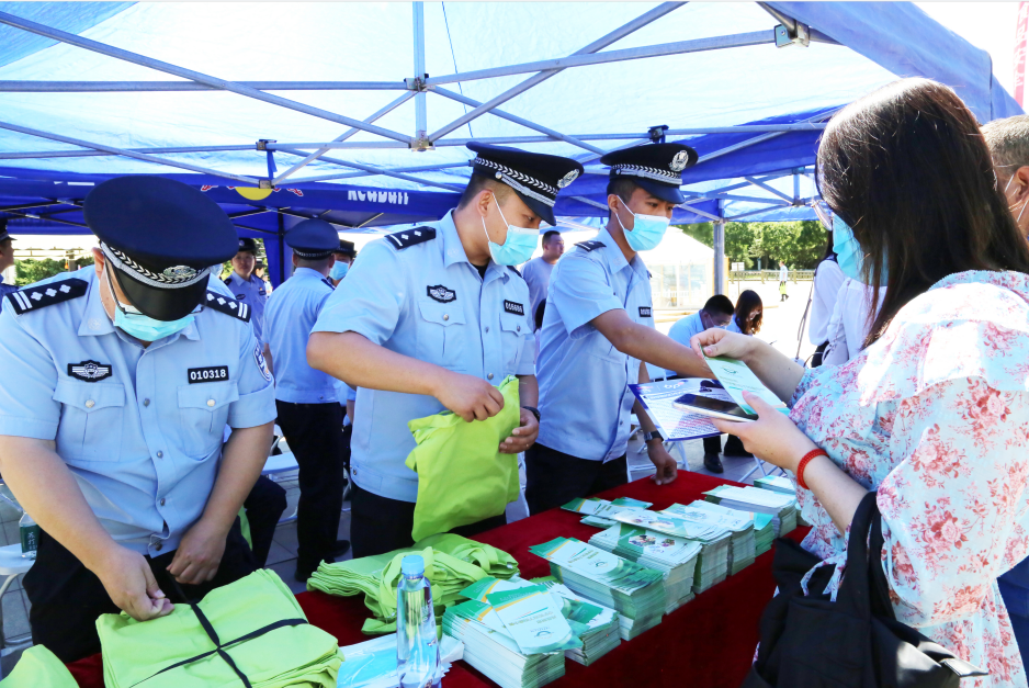 1624241392710083450.png 2.png