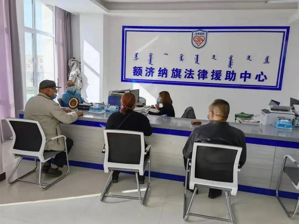 nEO_IMG_p3-法律援助丨深圳律师陈海航战“疫”不忘本职 .jpg