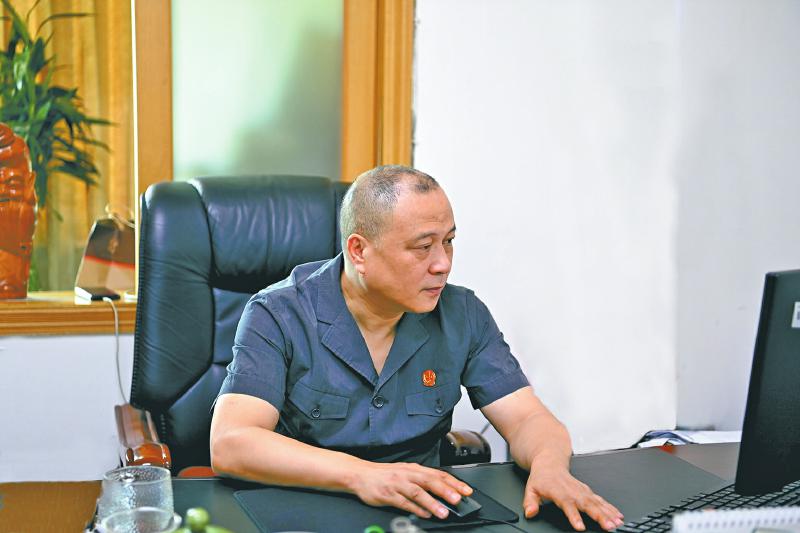 30867c97262f2912ec23106bf04796d9.jpg 30867c97262f2912ec23106bf04796d9.jpg