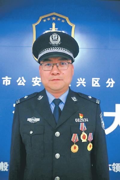 d33822a295ffeb153b94240e890a209a.jpg d33822a295ffeb153b94240e890a209a.jpg