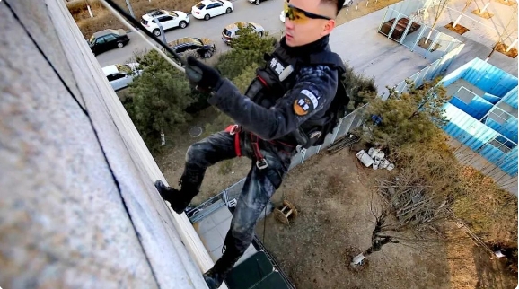 1699948862594071378.png 4.png