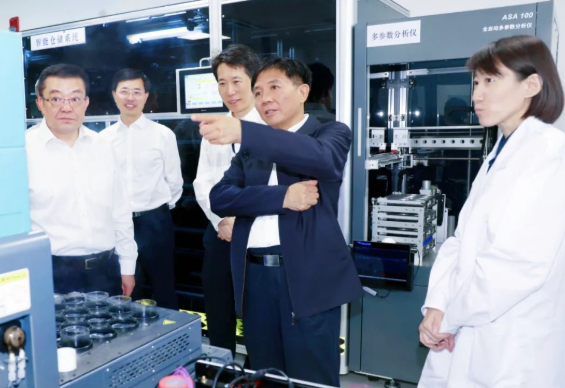 生态环境部党组书记孙金龙到基层联系点调研1 生态环境部党组书记孙金龙到基层联系点调研1