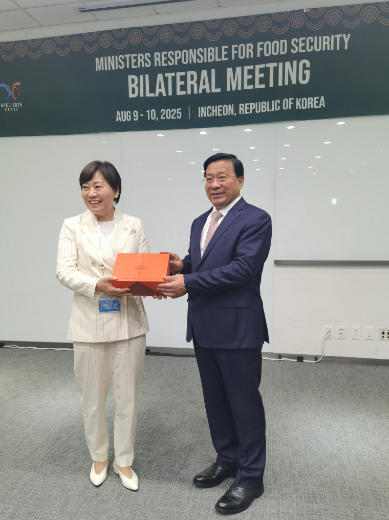 韩俊出席亚太经合组织第十届粮食安全部长级会议2 韩俊出席亚太经合组织第十届粮食安全部长级会议2