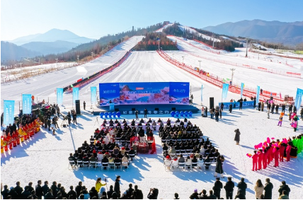 “如意甘肃·冬春之约”2025陇原欢乐冰雪旅游季燃情启幕1 “如意甘肃·冬春之约”2025陇原欢乐冰雪旅游季燃情启幕1